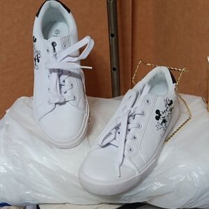 Disney White and Black Minnie Mouse Sneakers